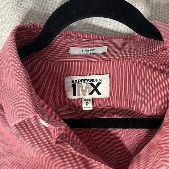 EXPRESS MEN RED BUTTON DOWN DRESS SHIRT (M) - Picture 4 of 6